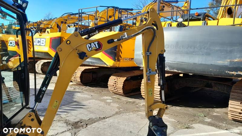 Caterpillar 301.6 2021r  DEMO 397MTH - 9