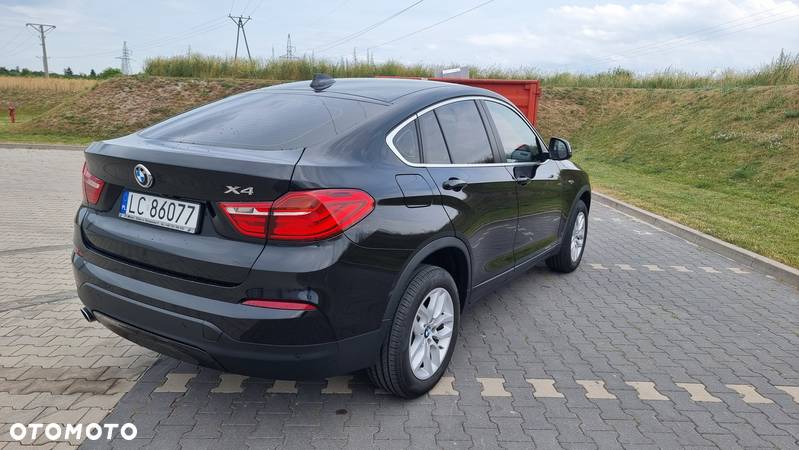 BMW X4 xDrive20i - 4