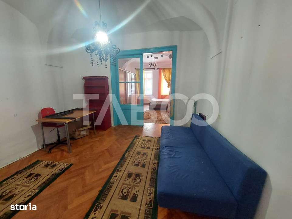 Apartament de vanzare 2 camere 68 mpu pivnita in Sibiu Centrul Istoric — fotografia 3