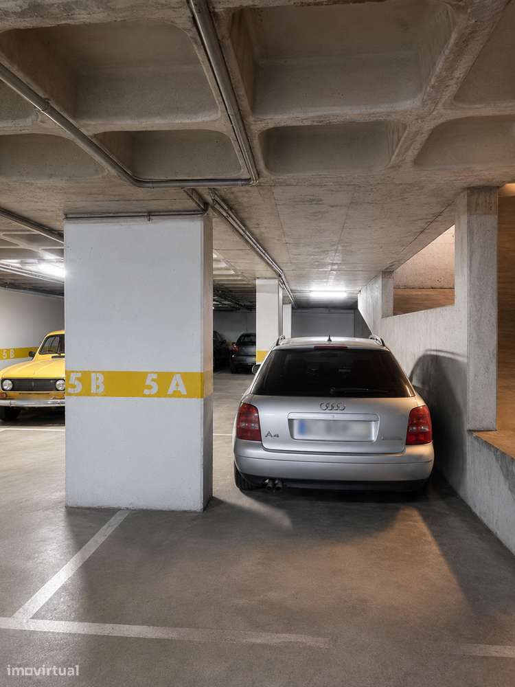 Luminoso Apartamento T2 em Benfica-16