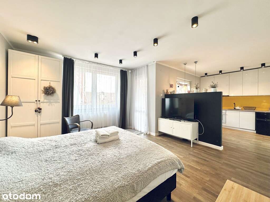 Dwupoziomowy apartament z widokiem na Stare Miasto - Pełny obrazek: 2/20