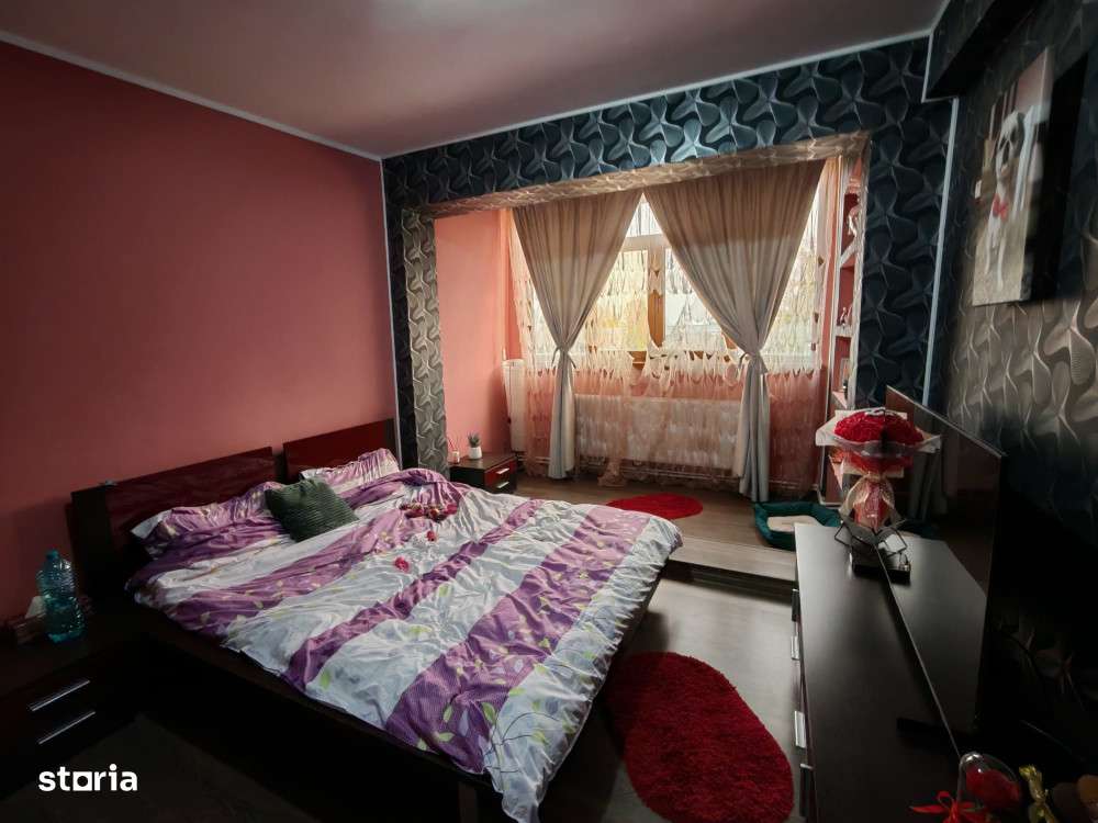 Apartament decomandat cu 3 camere Tiglina II-8