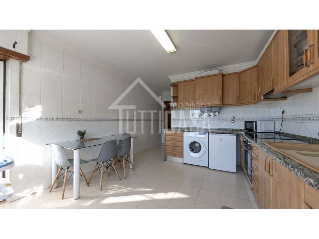 T3 no centro da Malveira - Grande imagem: 4/21