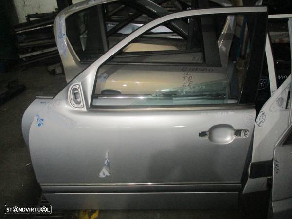 Porta POR2291 MERCEDES W210 SW 1999 5P CINZA FE - 1