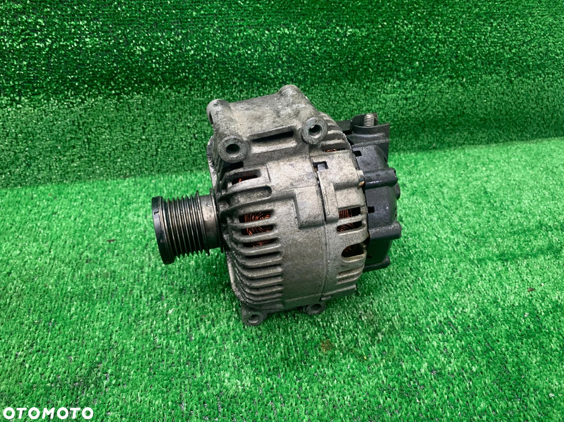 ALTERNATOR MERCEDES W204 W211 w219 w218 3.0 CDI - 2