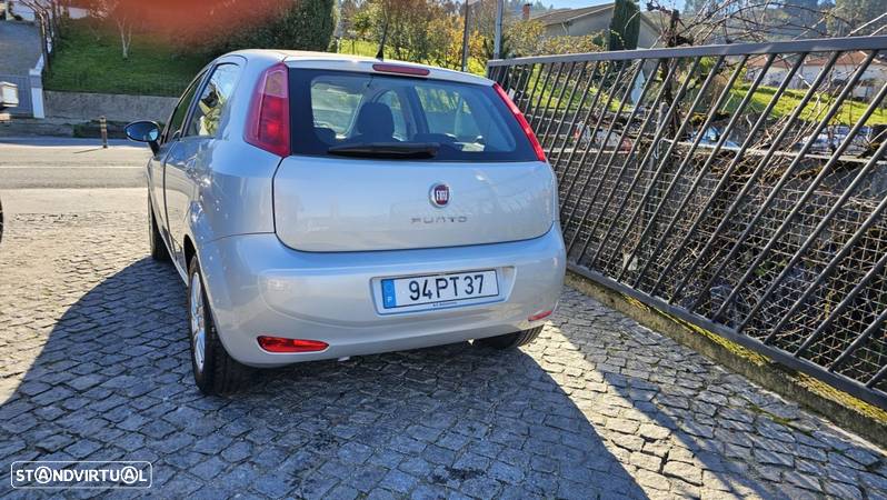 Fiat Punto 1.2 Young II S&S - 4