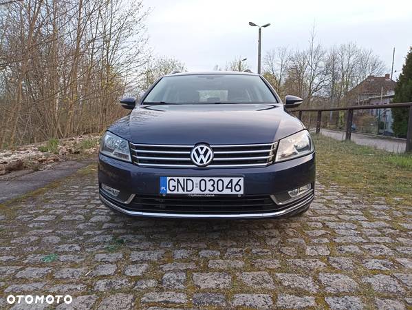 Volkswagen Passat Variant 2.0 TDI BlueMotion Technology Comfortline - 4