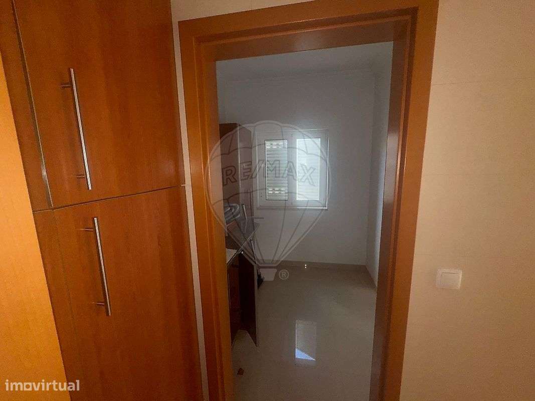 Moradia T4 para venda-6