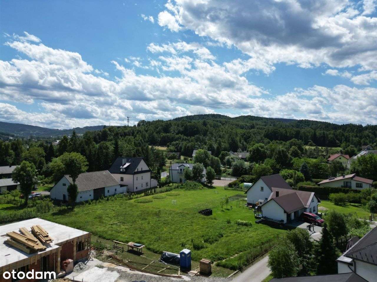 Łęki 11a pod zabudowę mieszkaniową.-0