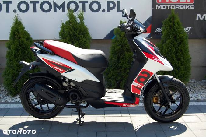 Aprilia SR - 2