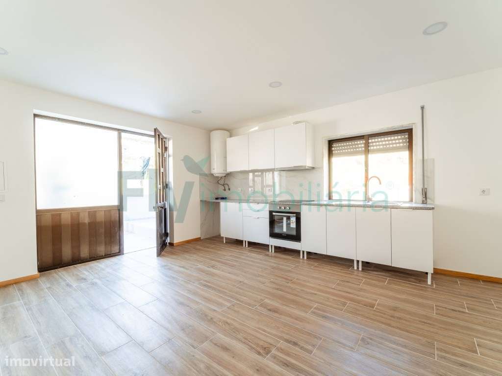 Arrendamento Apartamento T2 em Vilarinho, Santo Tirso - Grande imagem: 4/12