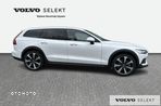 Volvo V60 Cross Country - 7