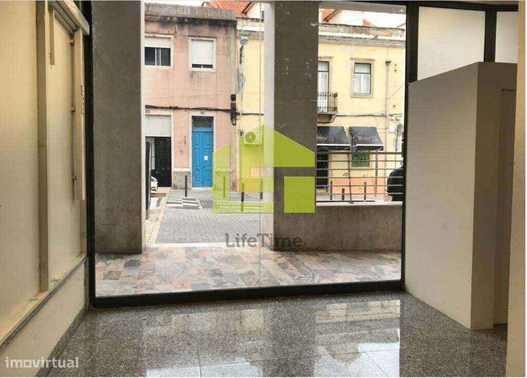 Loja nas Avenidas Novas com Financiamento até 100% - Grande imagem: 4/16