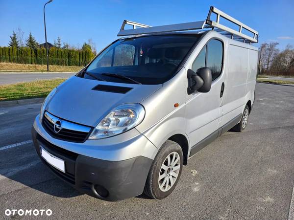 Opel Vivaro - 13