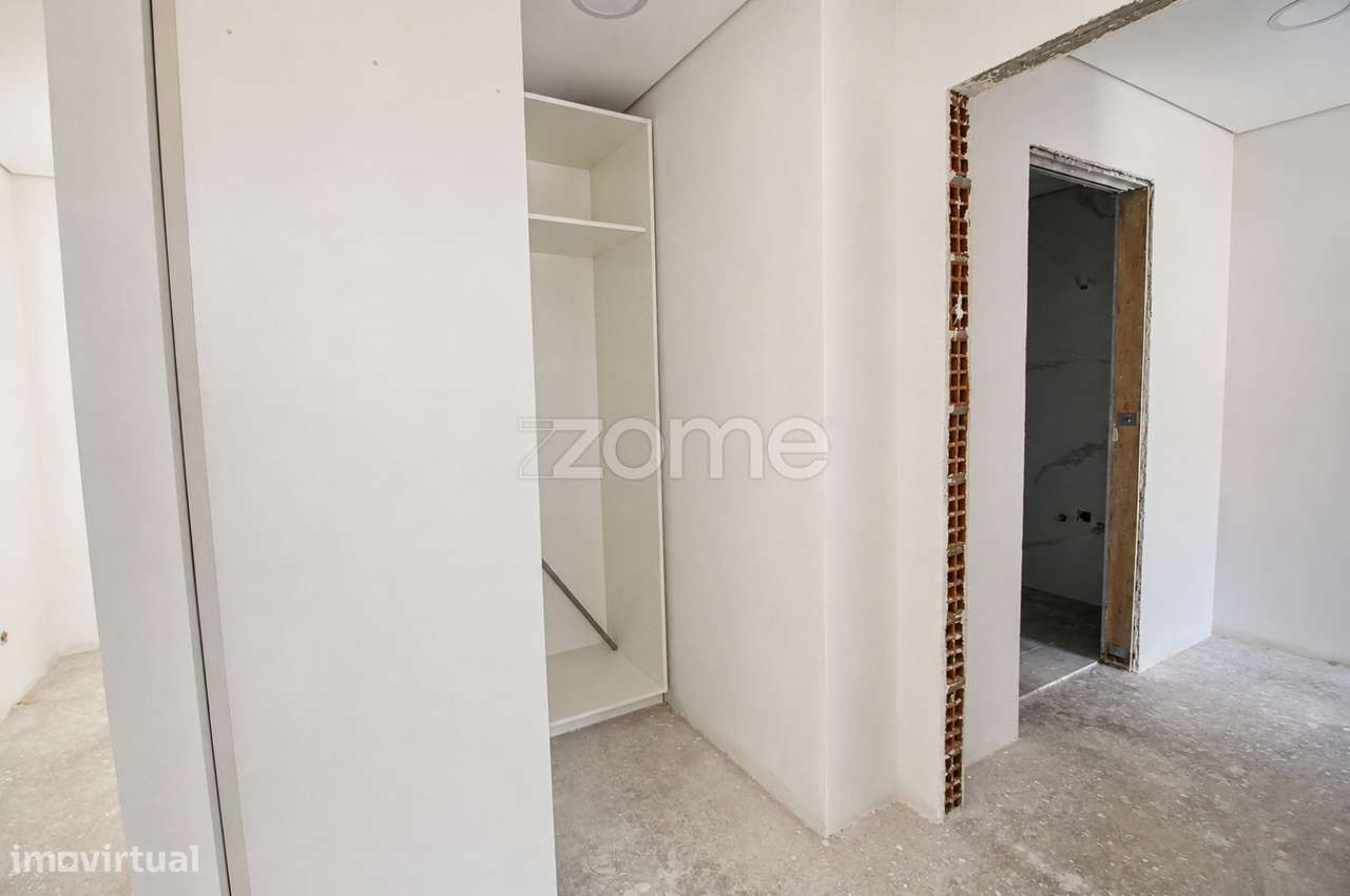 T3 Novo | Quinta da Flamenga | Vialonga | 3º andar | Suite e Garagem-21