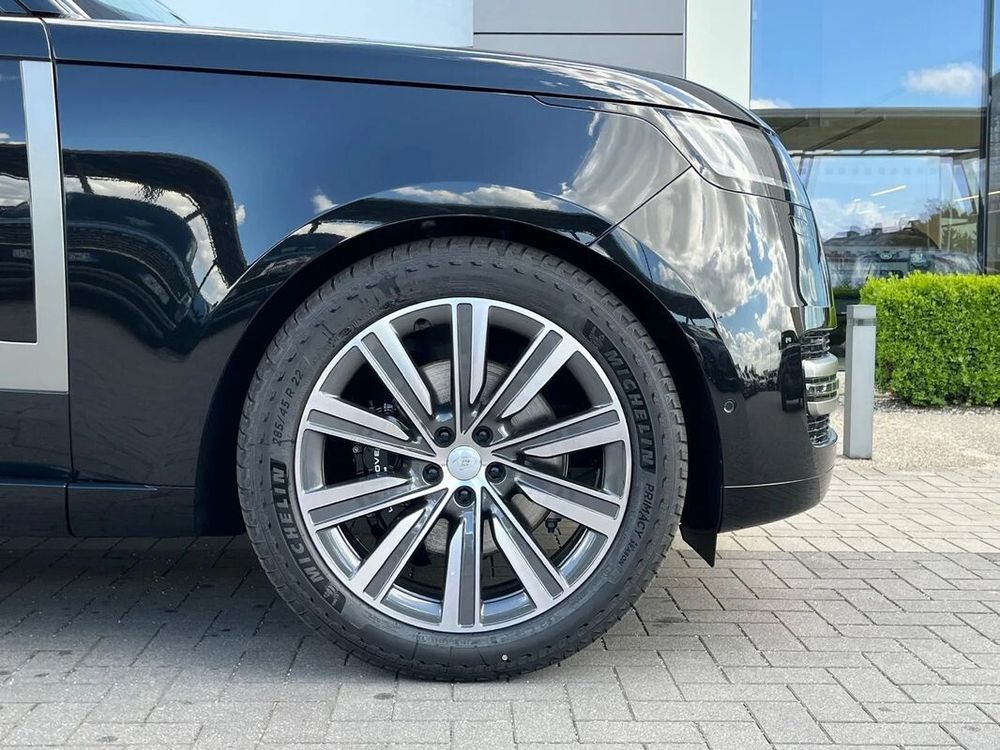 Land-Rover Range-Rover 3.0 D Hse 300 KM — zdjęcie 5