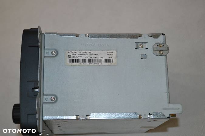 R98 RADIO SAMOCHODOWE VW RCD 300 1K0035186L - 2