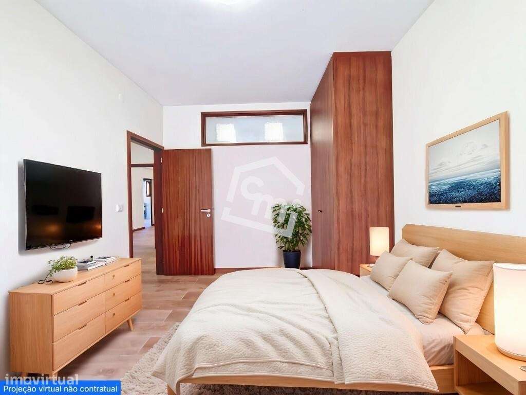 Venda de T3 na Marginal de Matosinhos com Garagem-3