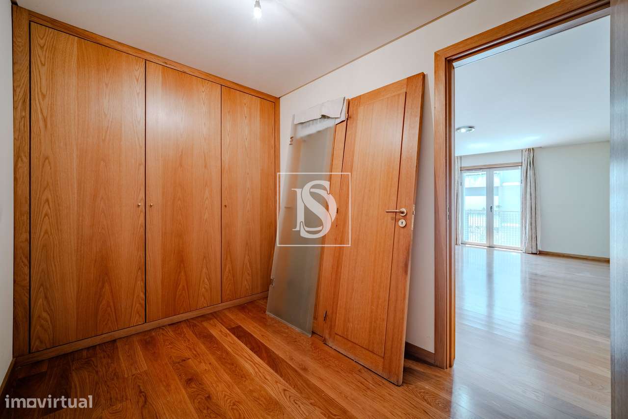 Apartamento T3 no Centro de Guimarães - Grande imagem: 3/22