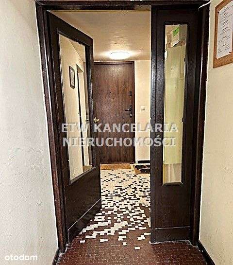 Loftowe mieszkanie w kamienicy z ogródkiem-14