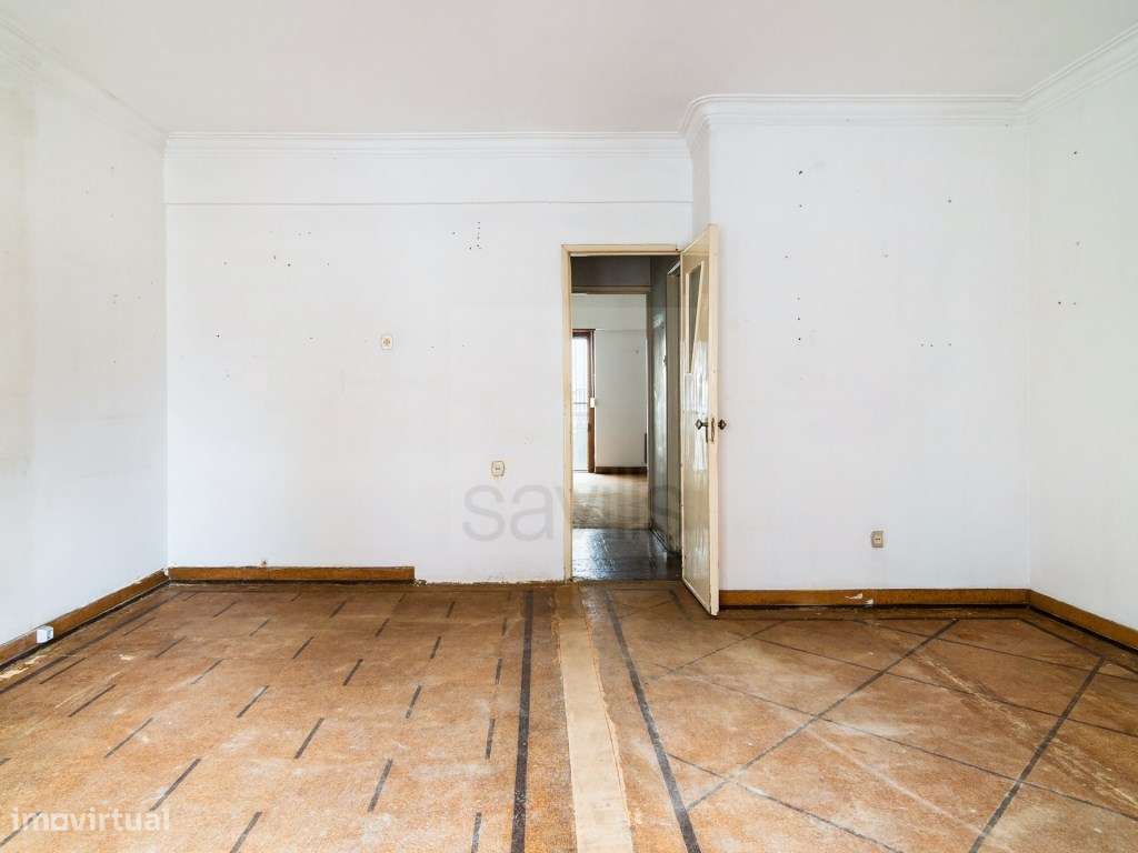 Apartamento T4 no coração da Lapa, em Lisboa - Grande imagem: 5/18