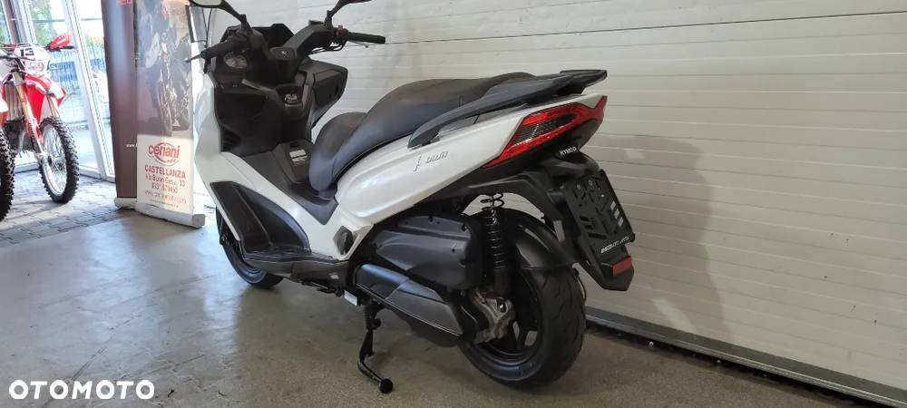 Kymco X-Town - 8