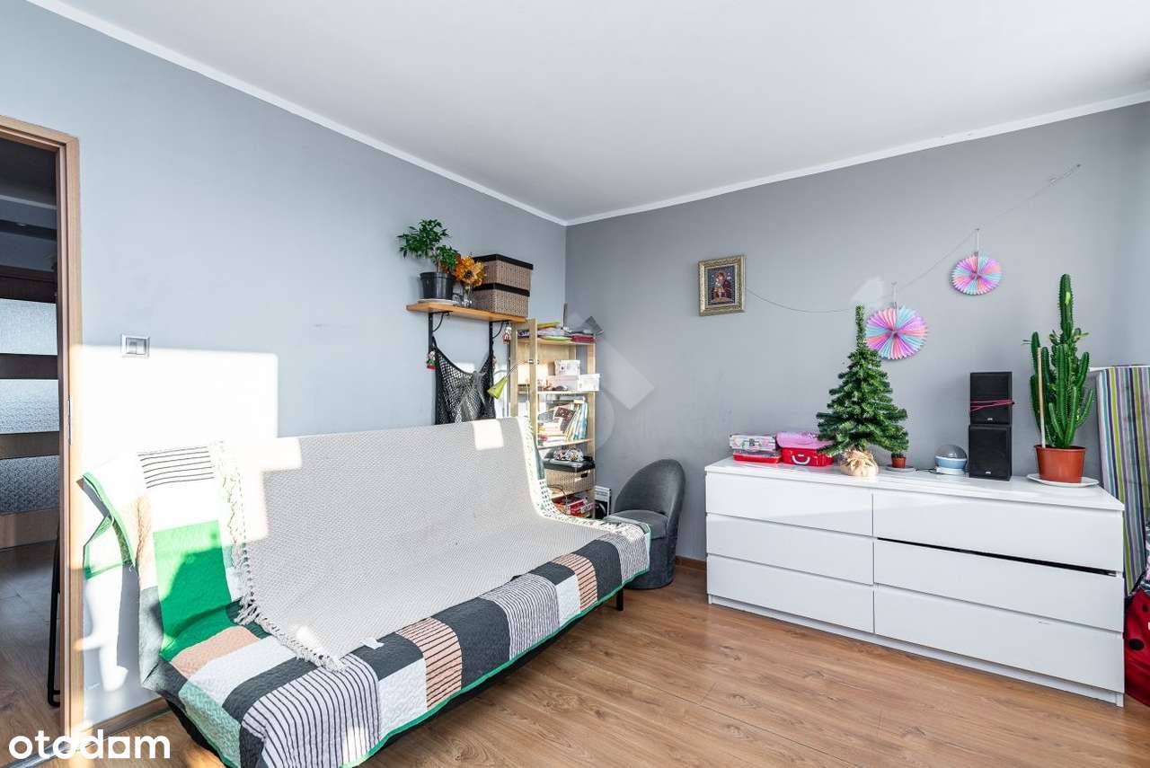 Przestronne 3-pokojowe mieszkanie z oddzielną kuchnią – Bronowice-9