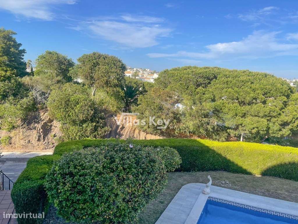 Moradia com 3 Quartos, Piscina e Vista Mar no Golf Santo António - ... - Grande imagem: 5/29