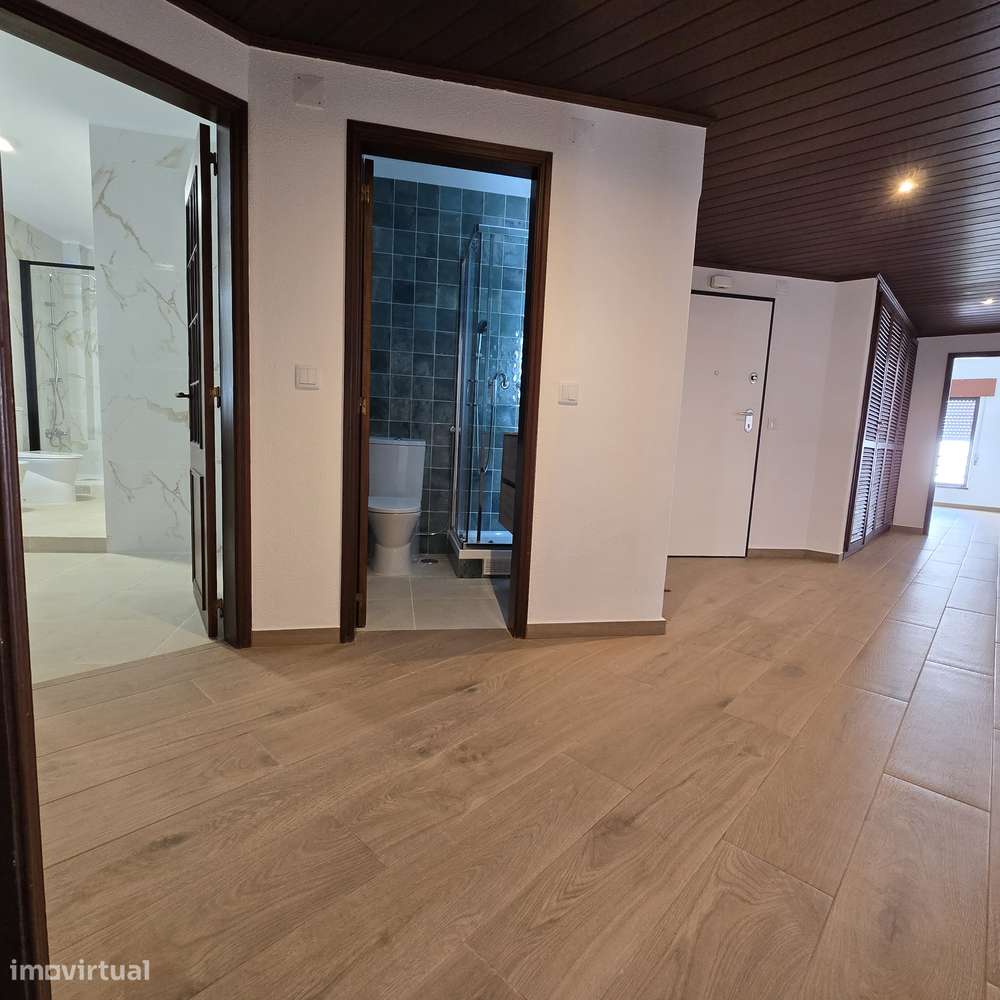 T3 Remodelado 2 Varandas 1 arrecadação-27