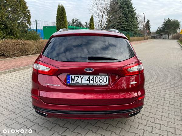 Ford Mondeo 2.0 EcoBoost Titanium X - 3