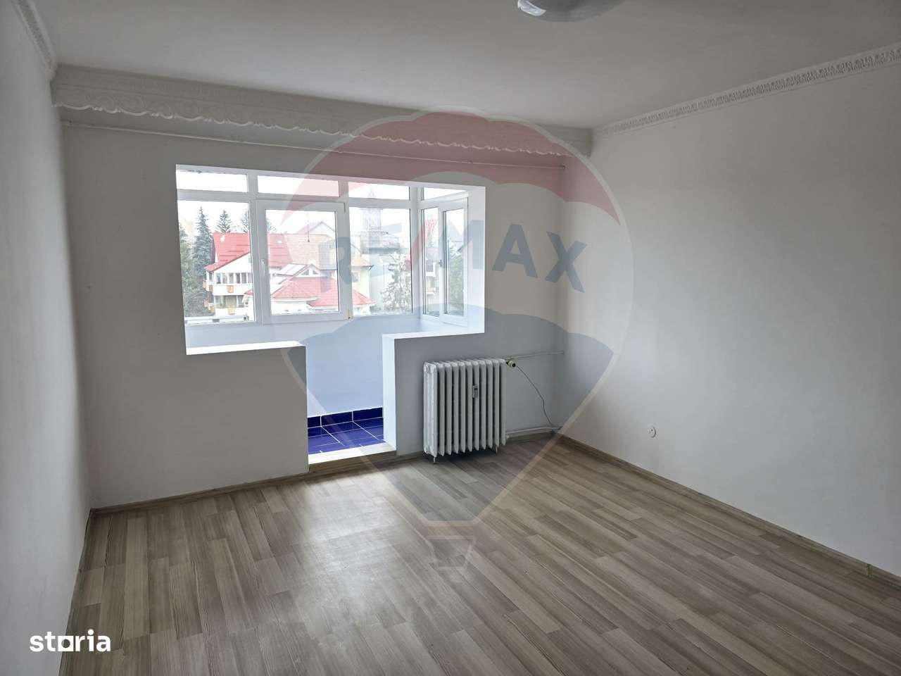 Apartament cu 3 camere de vânzare, strada Pictor Aman - Imagine principală: 2/8