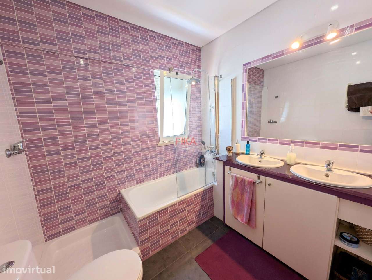 Moradia T5 Isolada com piscina e sauna - Fernão Ferro-34