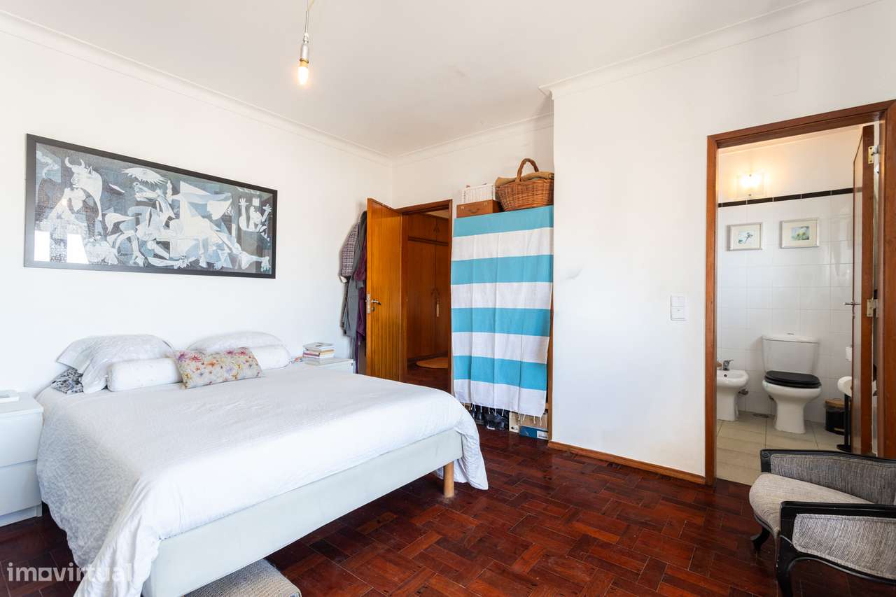 Andar de Moradia T4  com jardim - Zona Premium de Alcabideche-26