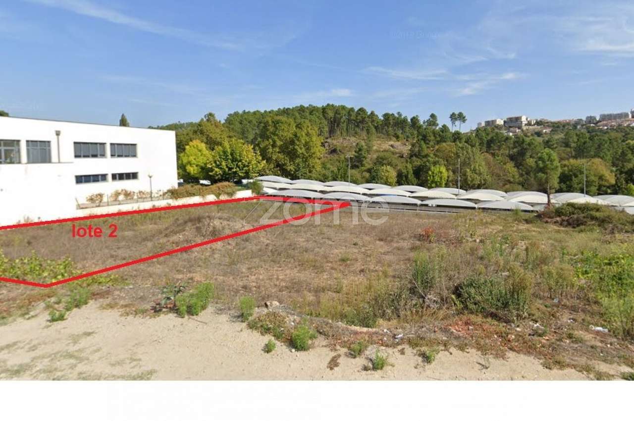 Terreno Urbano para Construção-0