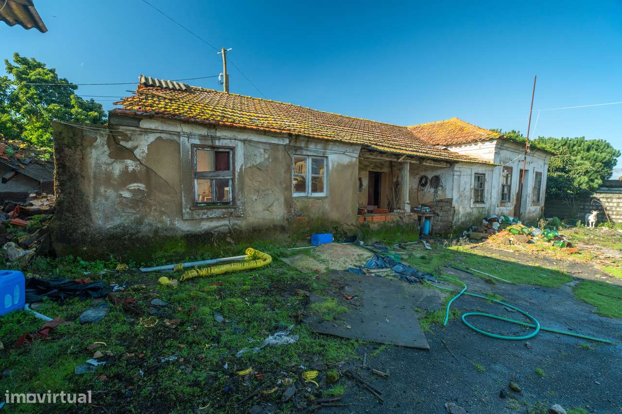 Moradia T2-Para Reconstrução-21