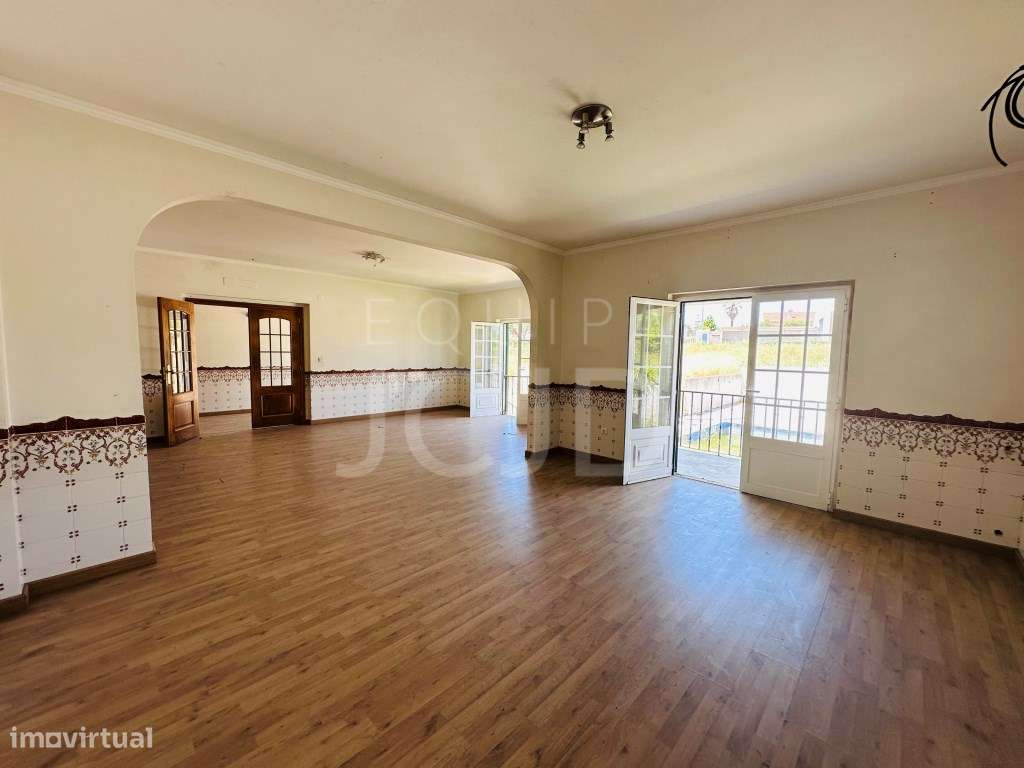 Moradia T5 com Garagem e Terreno Amplo - Quinta do Pinheirinho, San...-5