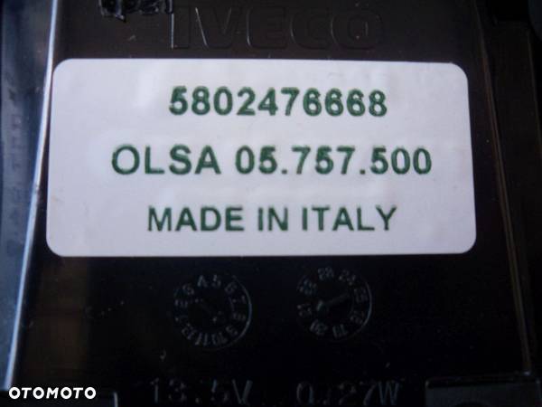 Iveco Daily lampa obrysowa dachowa  lewa 2020-- - 2