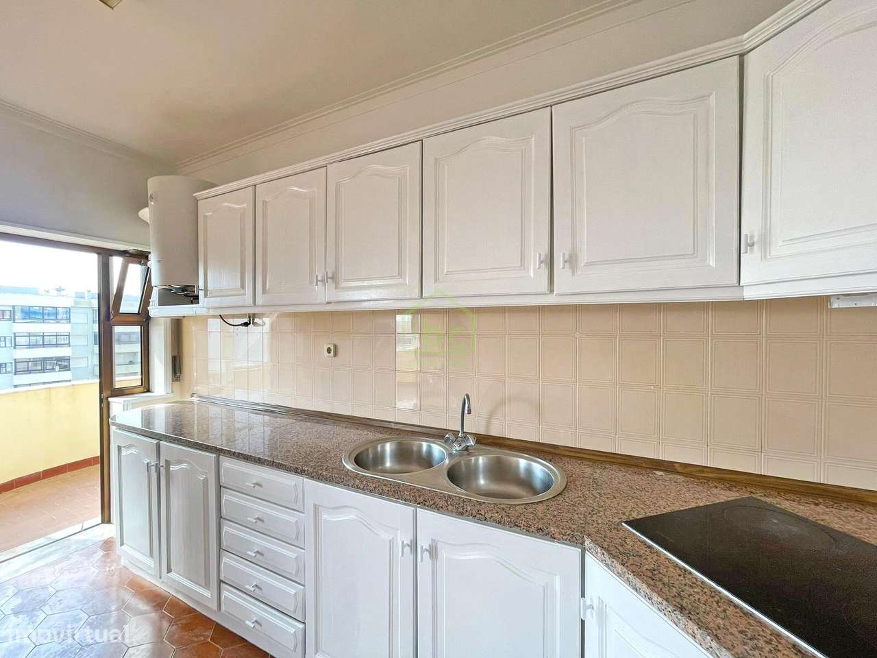 Apartamento T1 | Amorosa | Viana do Castelo - Grande imagem: 5/37