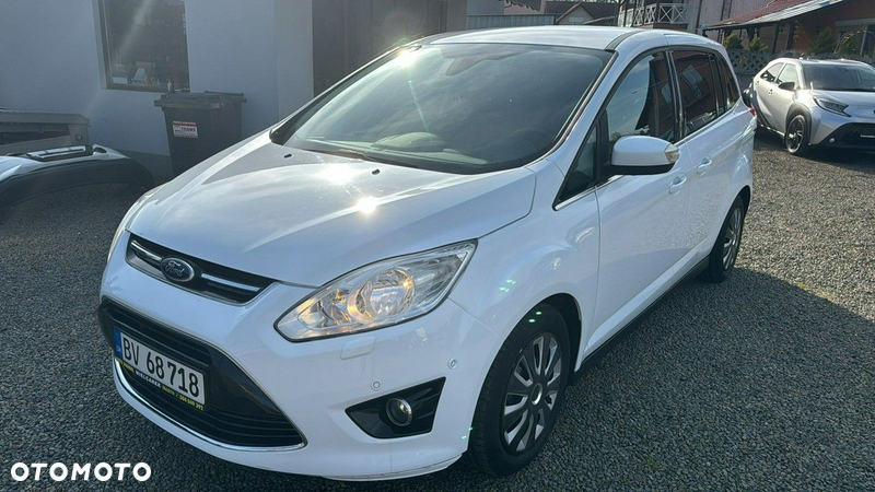 Ford Grand C-MAX - 10