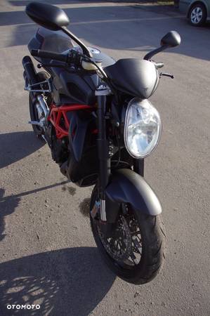 MV AGUSTA Brutale - 4