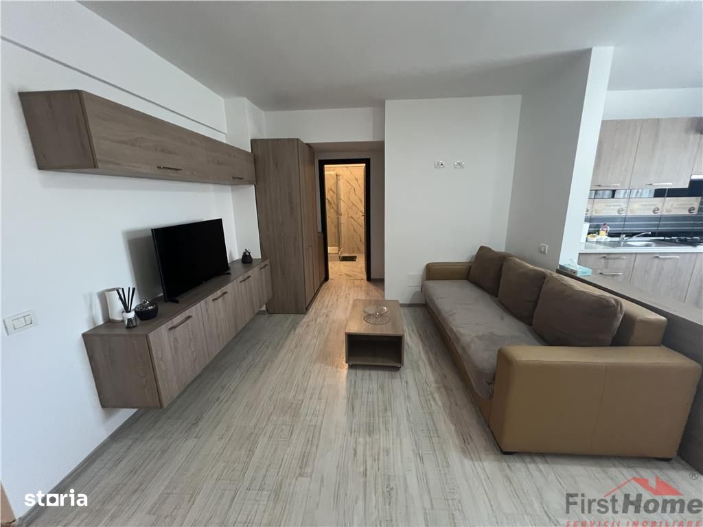 Apartament 3 camere, etaj 1, bloc nou, parcare, zona Brailei