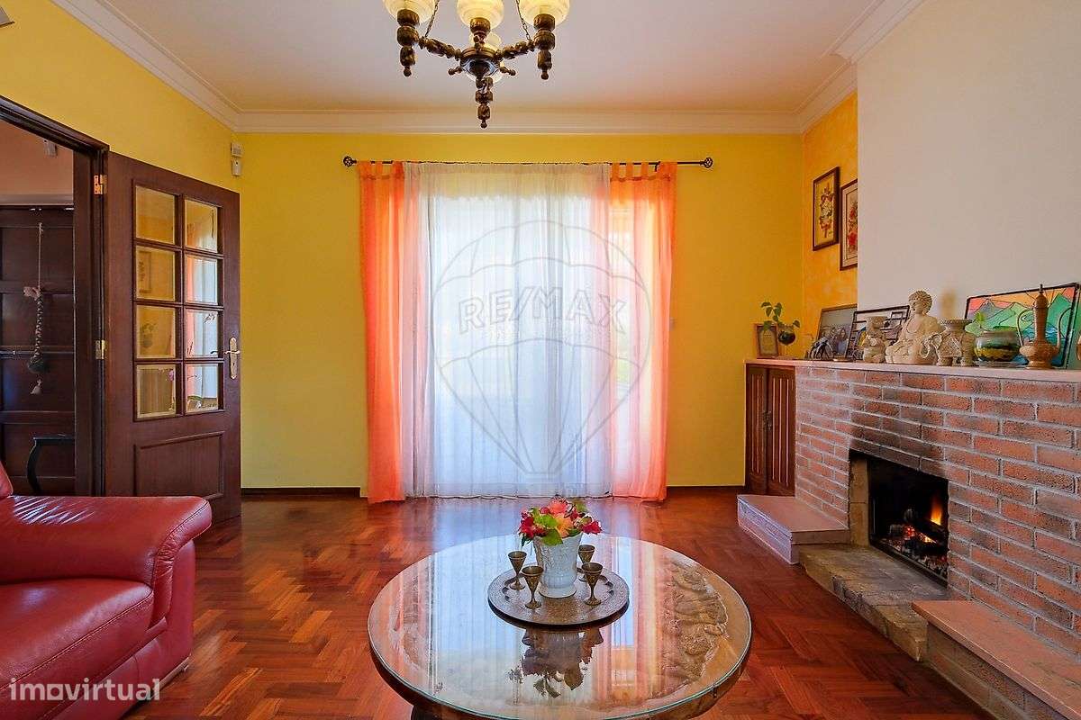 Moradia T4 para venda-15