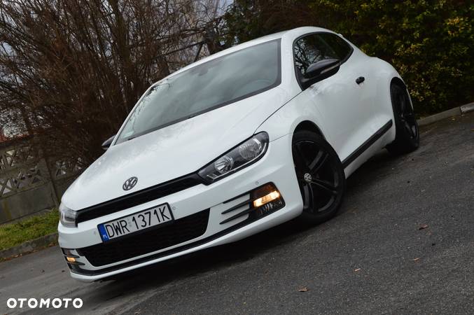 Volkswagen Scirocco 2.0 TSI BMT Perfectline R-Style - 23