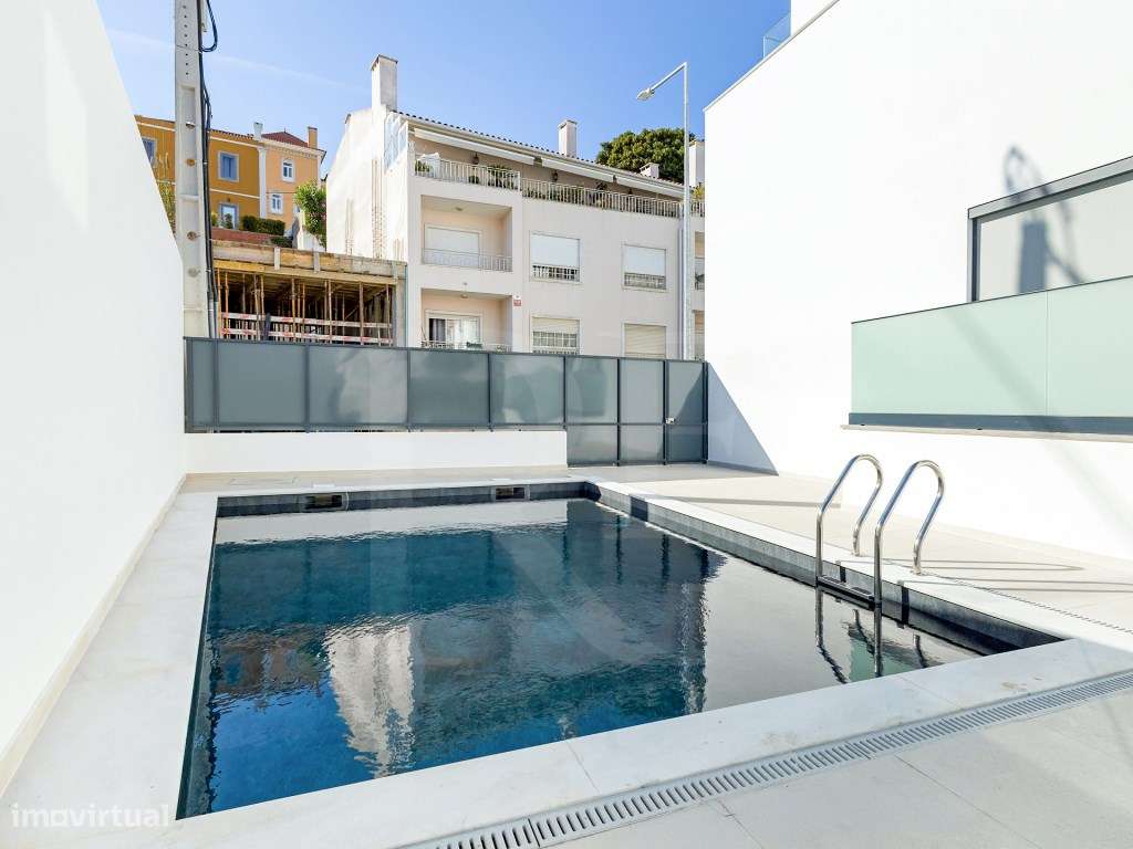 T3 Duplex a estrear com terraços e piscina no Estoril-22