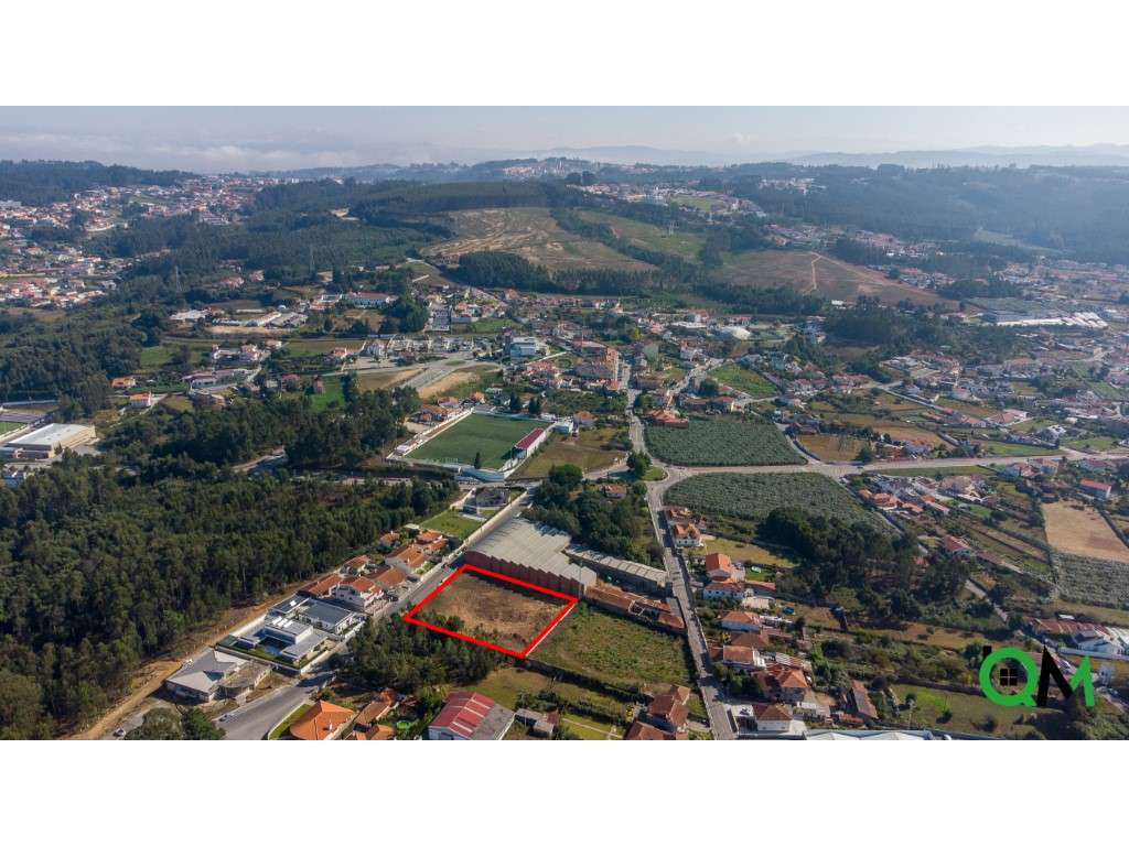 Terreno para Venda no centro de São João de Ver para construção de ...-13