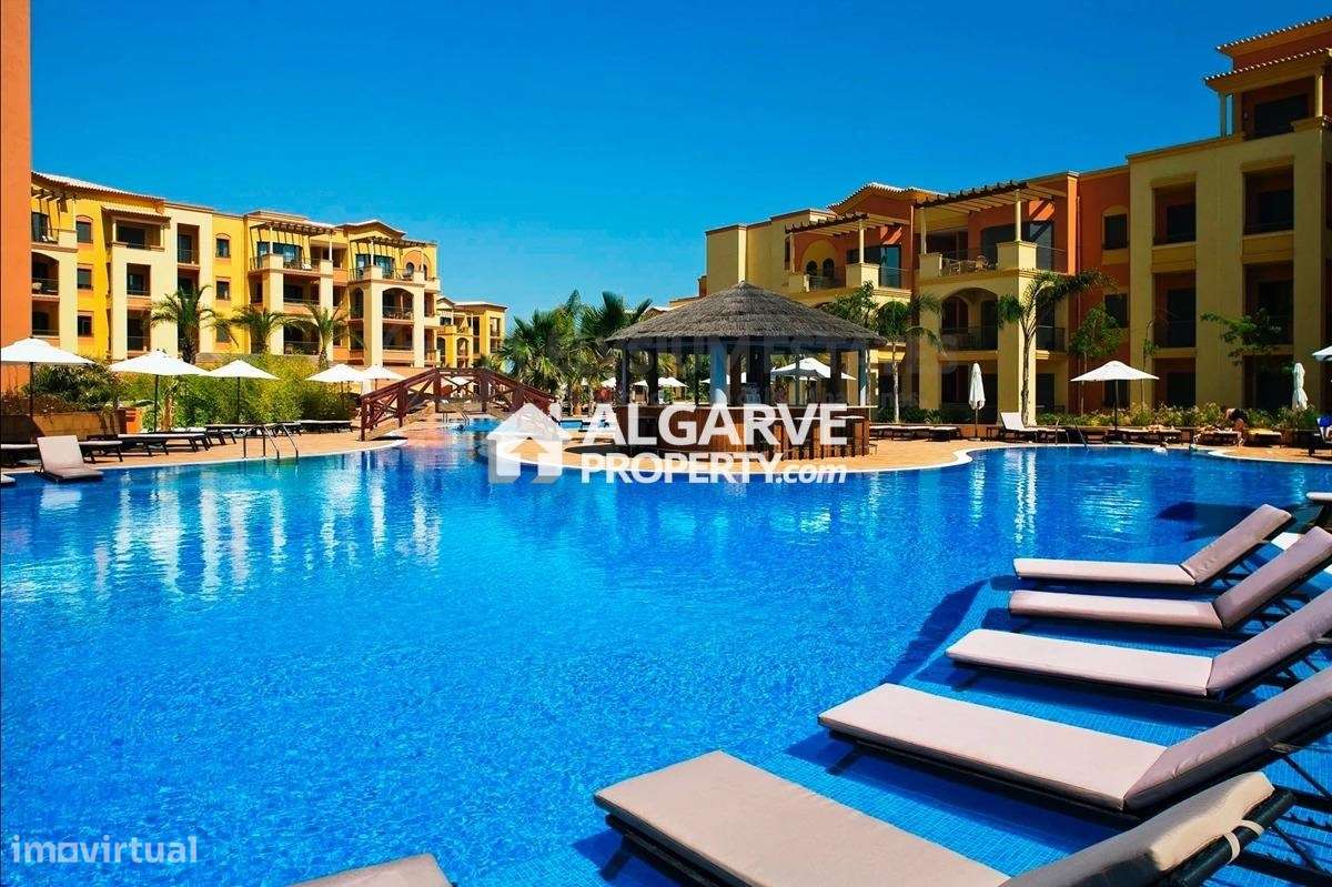 Apartamento de Luxo T2 junto ao Campo de Golfe Victoria em Vilamoura,-5