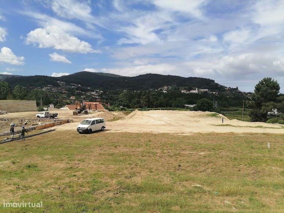 Terreno Industrial - Carvoeiro - Grande imagem: 3/3