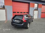 Volvo V60 D2 Momentum - 18