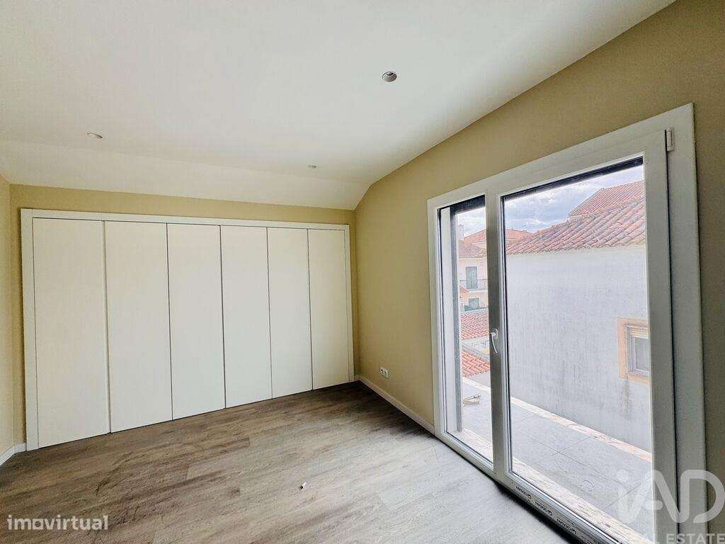 Casa / Villa T3 em Quinta do Conde de 135,00 m2 - Grande imagem: 5/12