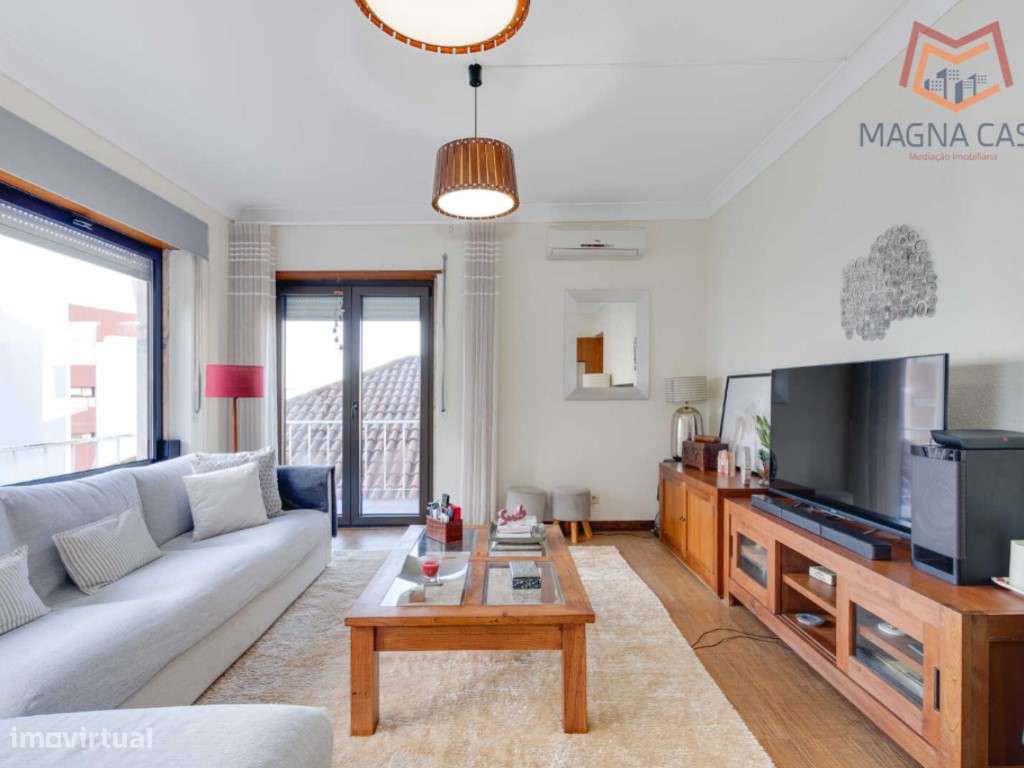 Moradia T10 com logradouro a 5 min da A5, a 7 min de carro da Nova ...-18